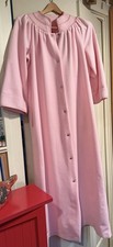 Evelyn Pearson Pink Velour Collared Long Sleeve Button Robe M 3913