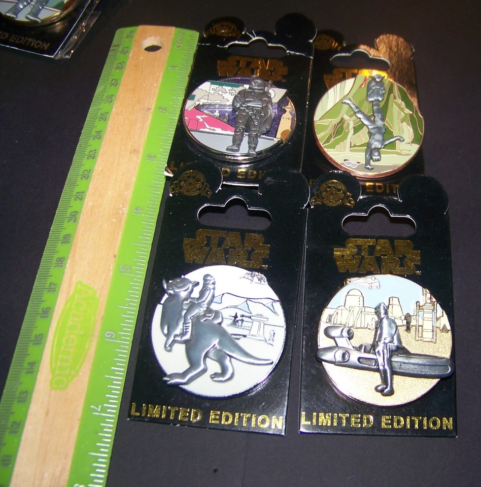 Price Drop of $20.00 Star Wars Planets/ Character pins Complete Set of 13 LE6000 - Image 3 of 4
