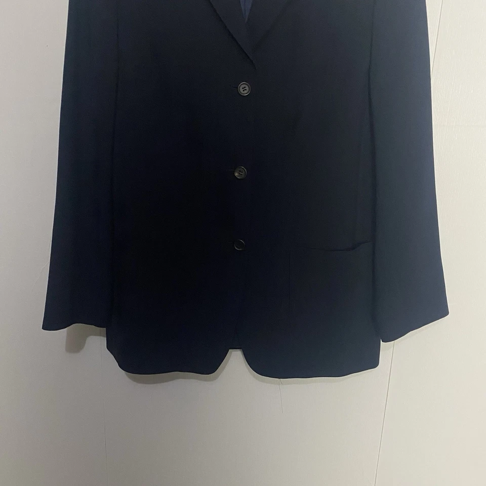 Paul Stuart Navy Blue Wool Mohair Blend Three Button Blazer Size 44. - Image 3 of 4