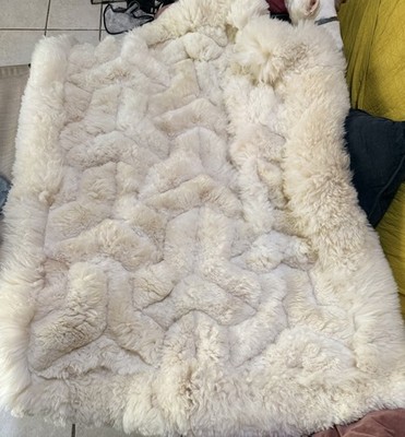 Baby Alpaca Fur Rug or Bed Throw Clean/satin backed gorgeous vintage 48x62