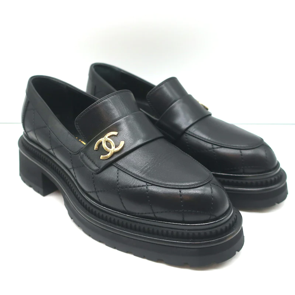 Chanel 23A CC Platform Loafers Black Quilted Leather Size Chanel 23A CC Platform Loafers Black Quilted Leather Size
