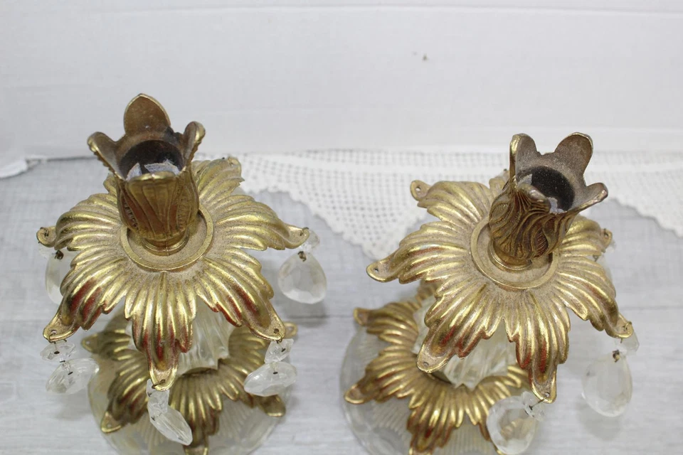 Par de Candelabros Estilo Barroco Cristal Prismas Vidrio Latón Acentos Decoración Foto 3 de 4