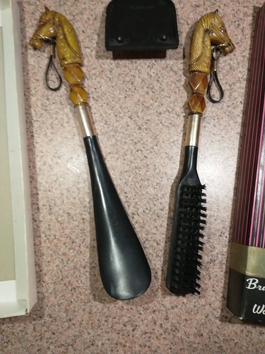 Citation NIB Wall Plaque Horse Head Brush/Shoe Horn Set Vintage MCM - Picture 8 of 12
