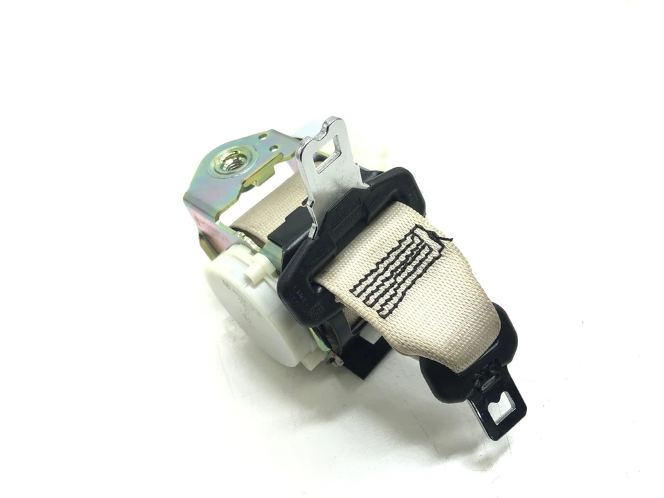 2012-2018 BMW 640i F06 GRAN COUPE ЦЕНТРАЛЬНЫЙ ЗАДНИЙ РЕМЕНЬ БЕЗОПАСНОСТИ НАТЯЖИТЕЛЬ OEM. - Изображение 4 из 4