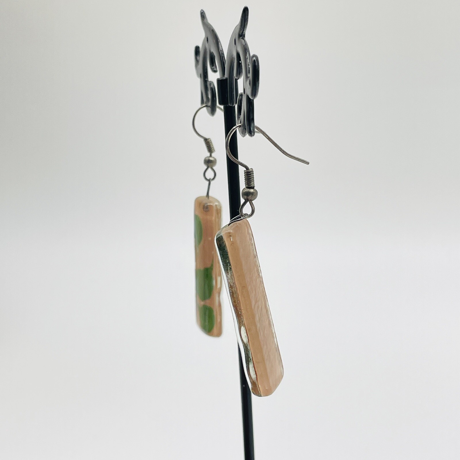 Vintage Art Glass Rectangular Dangle Earrings Pea… - image 5