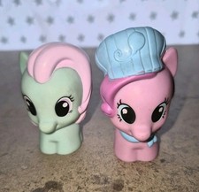 Figuras de tren Playskool Friends My Little Pony Pinkie Pie y como nuevas pop a lo largo.