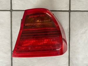 Original BMW 3er E90 Limousine Rückleuchte Rücklicht Rechts Außen 6937458