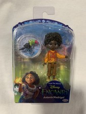 Disney Encanto 3" Antonio Madrigal Muñeca y Pájaro