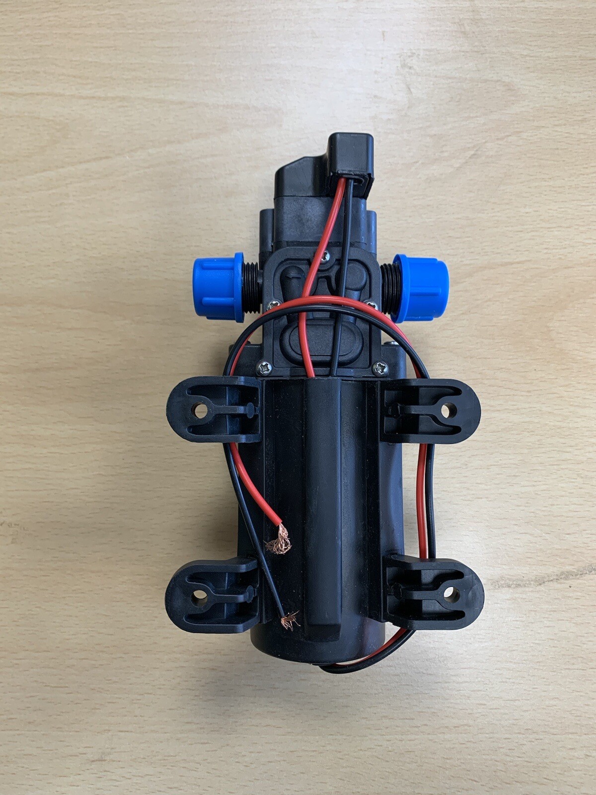 12 volt water pump for Caravan, Campers, Motorhomes. eBay