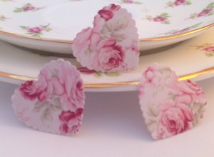 100 Vintage Style Shabby Chic Pink Rose Paper Wedding Table