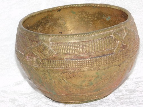 Antique West Africa African Heavy Ornate Bronze Fish Bowl 5 1/2" - Picture 3 of 7