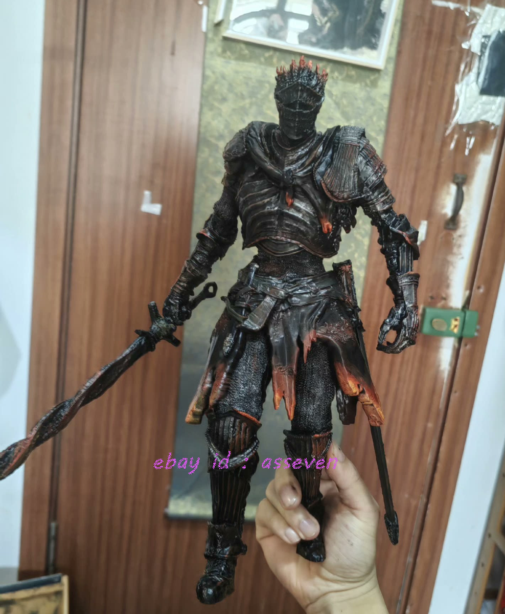Customized Soul of Cinder Dark Souls III H30cm Painted Resin