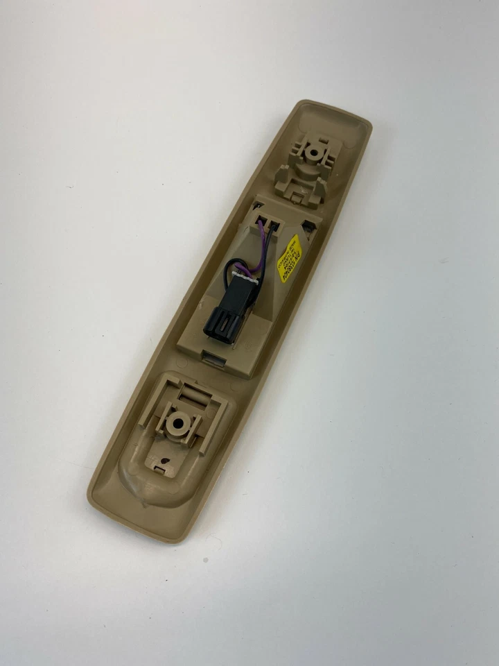 2005-2007 Saturn Relay Rear Left Side Interior Reading Light Lamp 10380404 OEM Foto 4 de 4