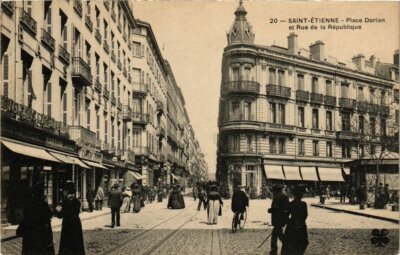 AK St-ÉTIENNE Place Dorian et rue de la Republique (400990)
