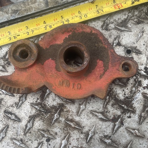McCormick-Deering Instruction OUTSIDE No 5 Endgate Seeder BRACKET MM10