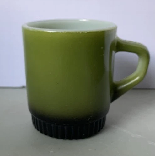 Classic Anchor Hocking FIRE KING Green w/ Black Ribbed Foot Mug, D Handle