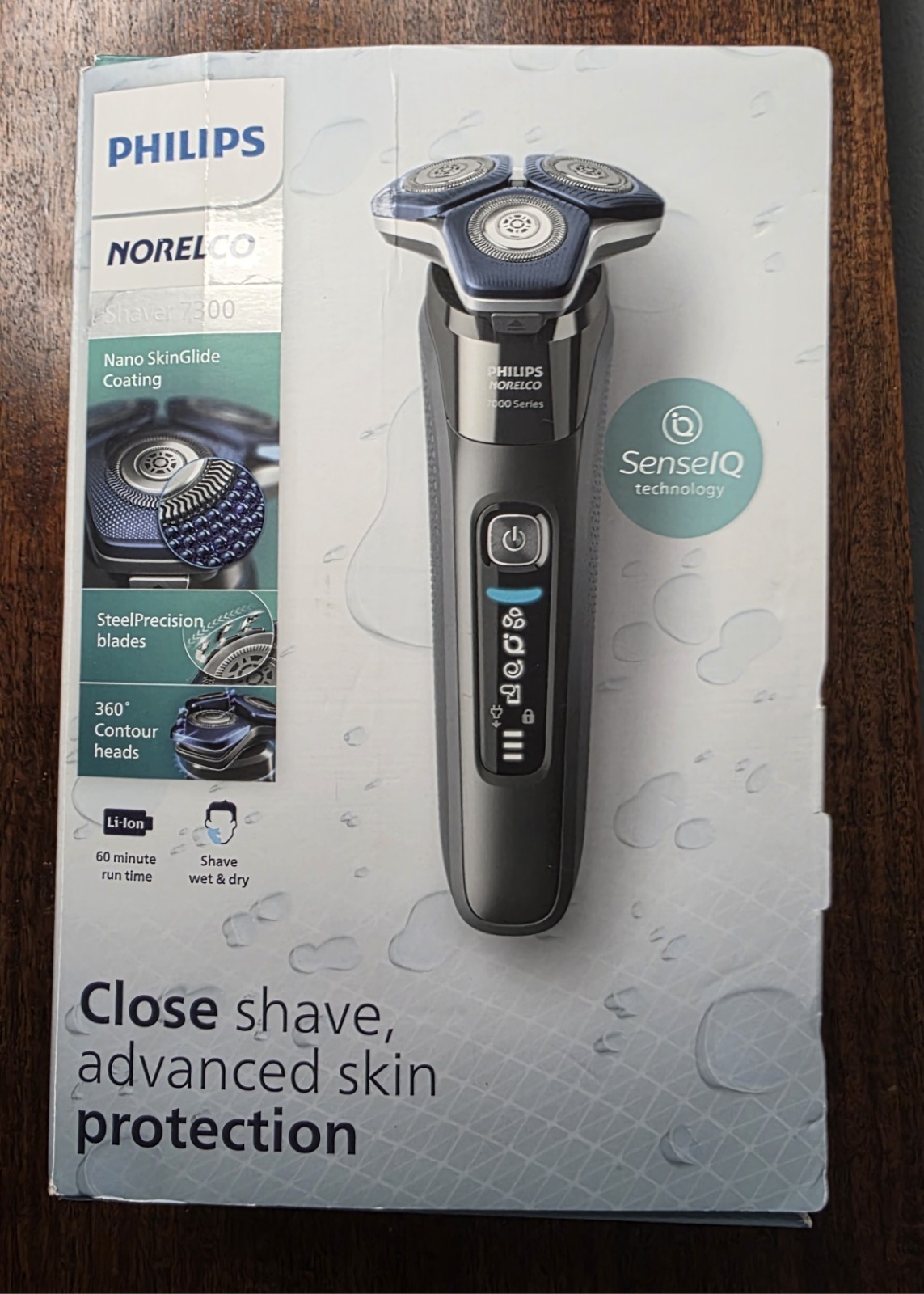 7300, Rechargeable Wet & Dry Electric Shaver