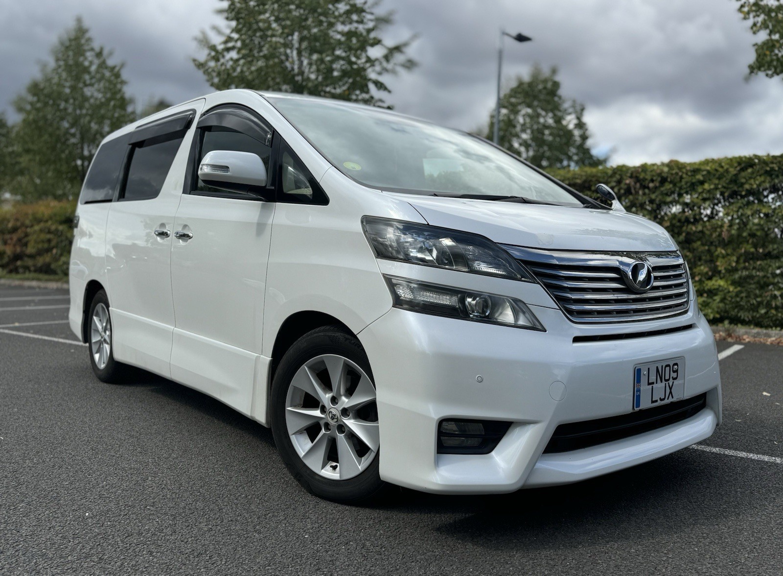 Toyota Vellfire 3.5Z G Edition 2009
