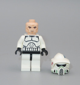 LEGO Star Wars Clone ARF Trooper Razor  minifigure 7913
