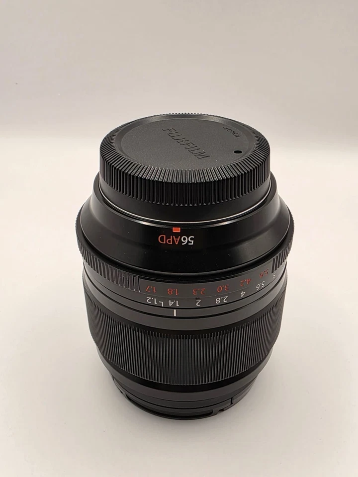 Fujifilm XF 56mm F1.2 R APD lens in Excellent condition - image 4 of 4