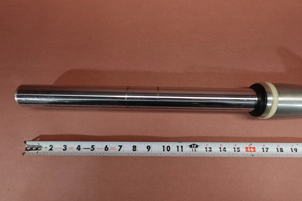 Tubo amortiguador horquilla delantera izquierda Yamaha VStar V Star 650 XVS650 1998-2015 Foto 3 de 4