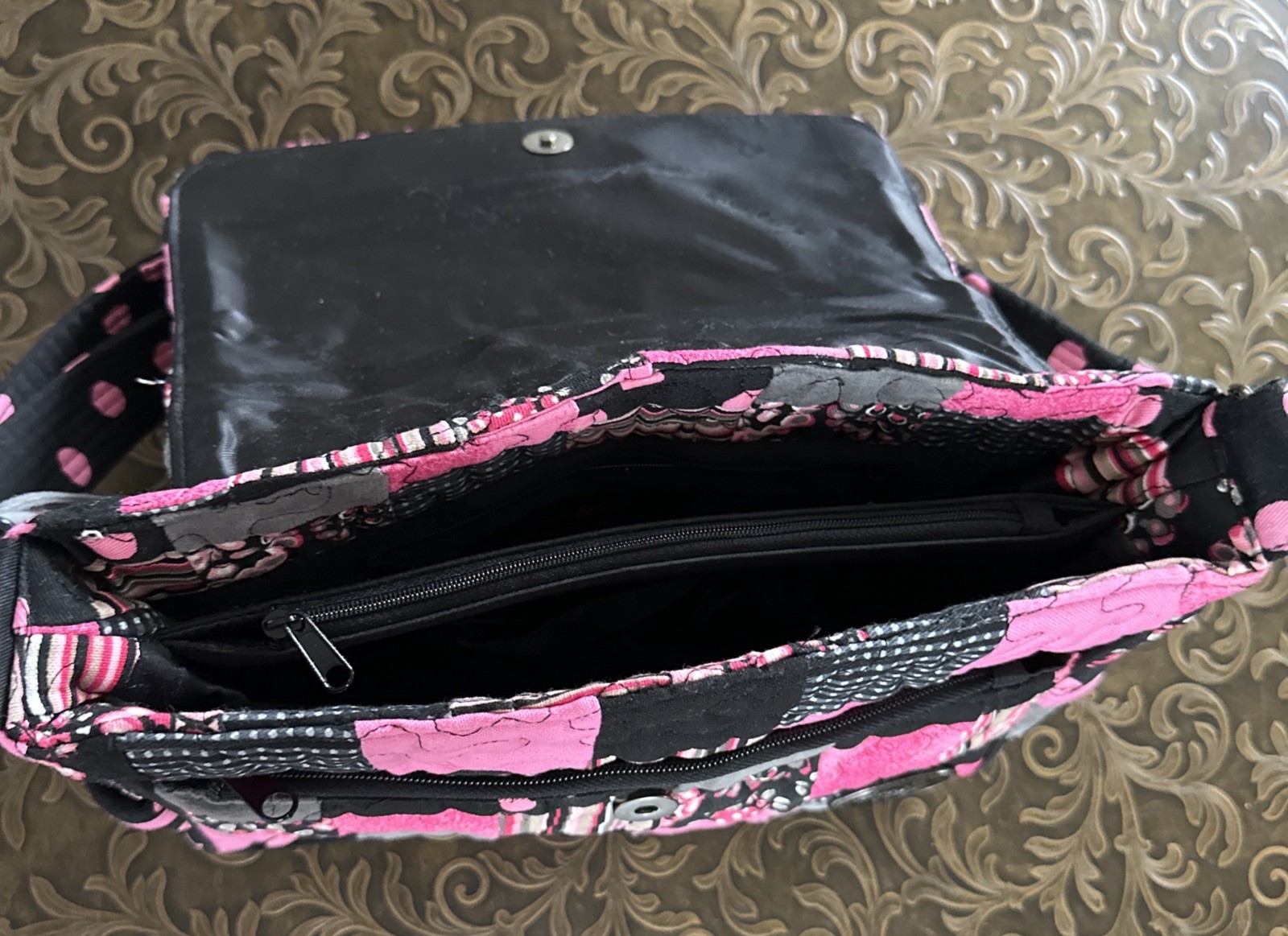 Donna Sharp Quilted Patchwork Shoulder Crossbody … - image 4