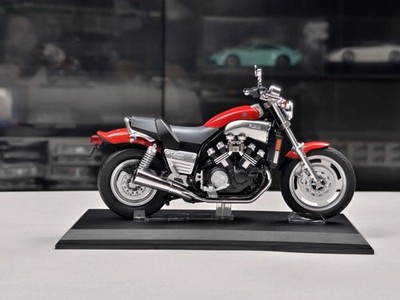 AOSHIMA 1/12 Scale YAMAHA Vmax Red Motorcycle Diecast Model Toy