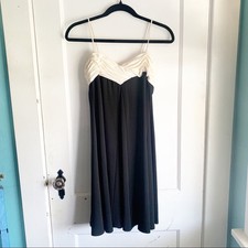 Vintage Y2K 1990s Nine West Cocktail Dress Homecoming Ruched Neckline Flirty 8