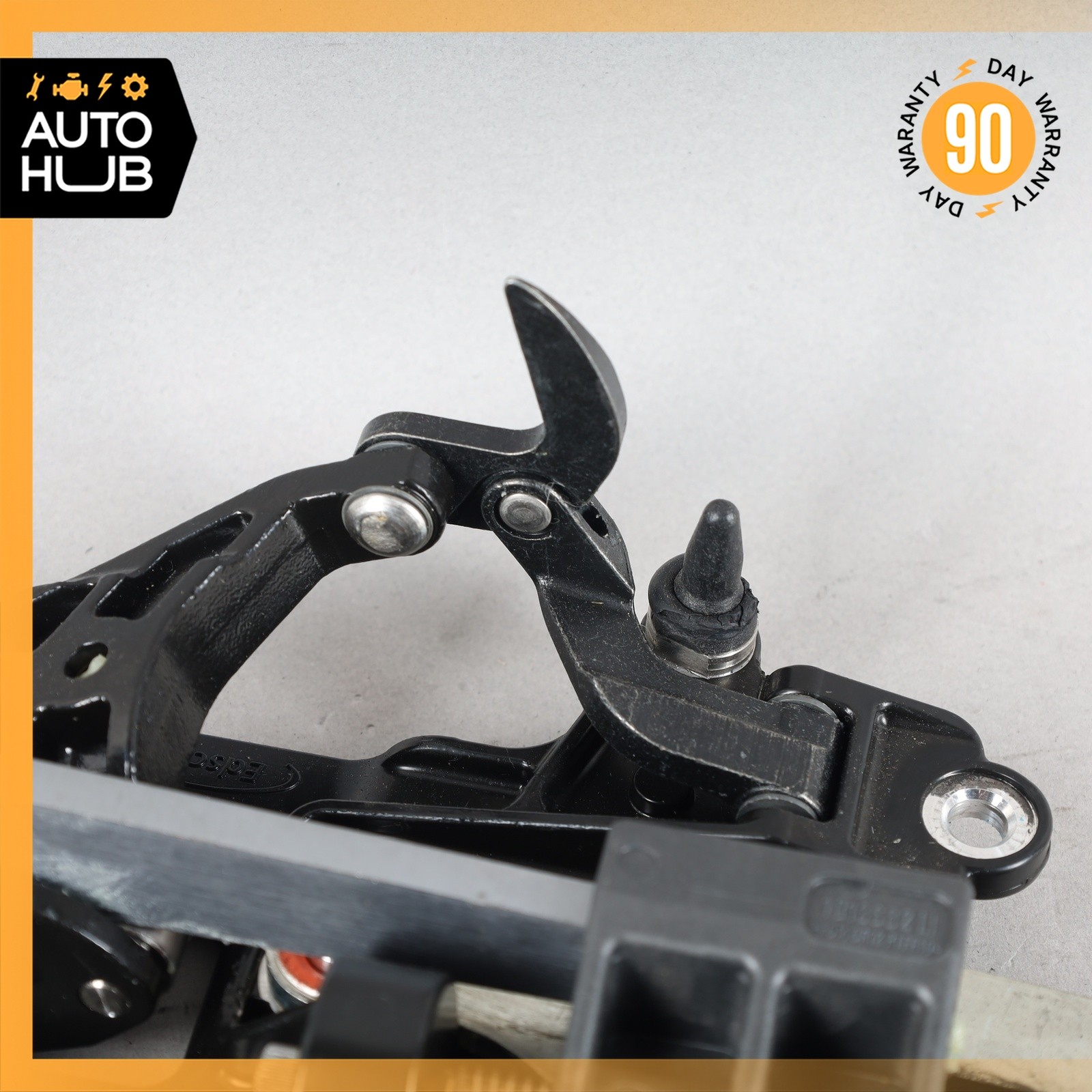 10-19 Maserati GranTurismo GranCabrio Front Left Top Roof Lock Latch OEM 23k