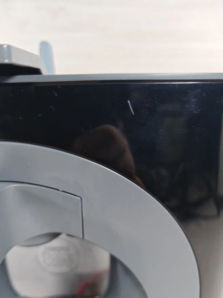 Nescafé Dolce Gusto Oblo Coffee Machine By Krups KP110 - Image 4 of 4