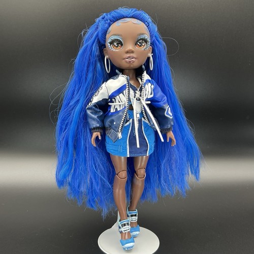 2022 Rainbow High Coco Vanderbalt Doll with Cobalt Blue/Navy/White Outfit - Picture 2 of 24