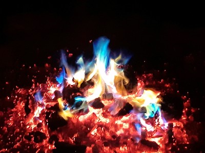 Festliche/Weihnachten/Zaubere Feuerkiefernzapfen Neon Farbwechsel Regenbogen Flammen1,5kg
