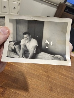 Vintage Photo Snapshot Handsome Man Sitting On His Bed (F10)