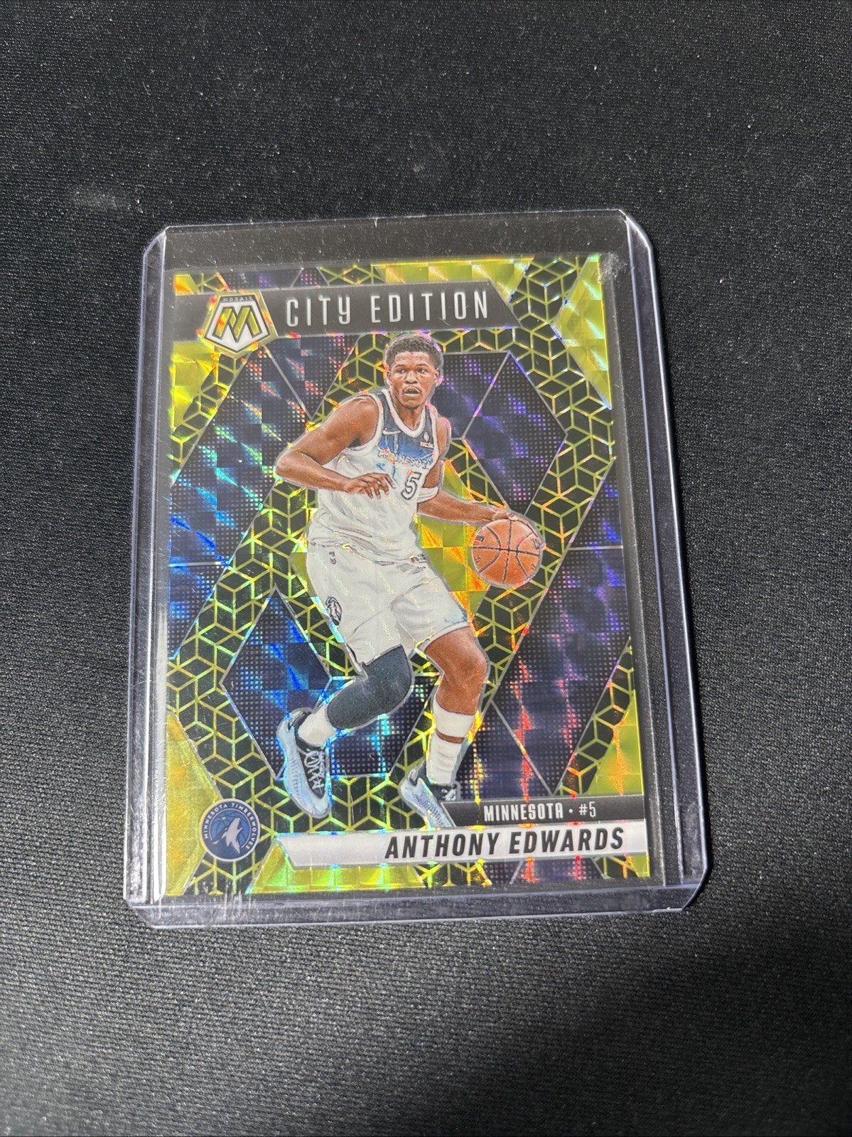 2024-25 Panini Mosaic Gold Anthony Edwards City Edition /10 Prizm
