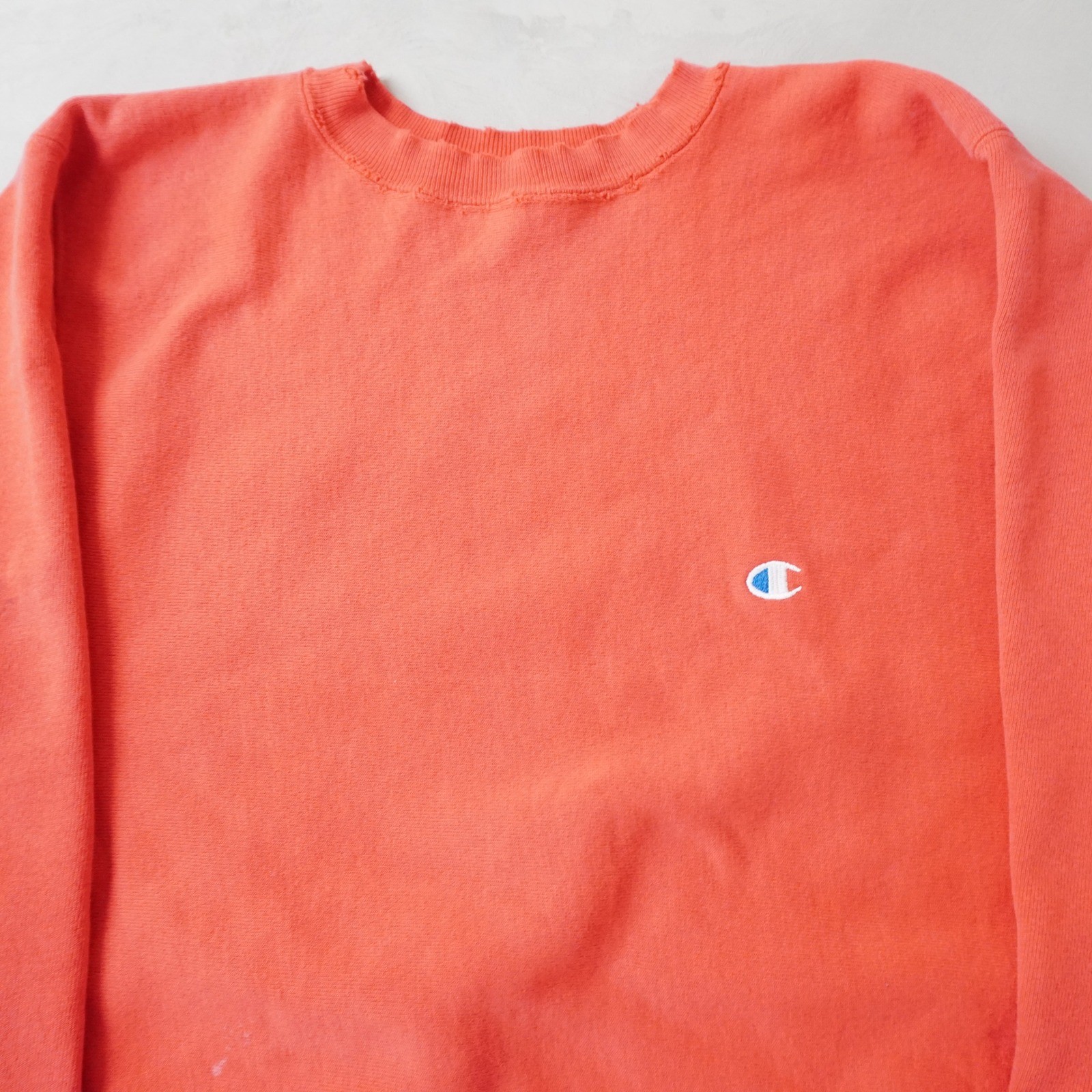 Left Reverse Vintage Champion Reverse Weave Distressed Medium Mens Sweatshirt Red ...