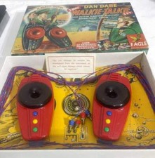 ULTRA RARO SET WALKIE TALKIE DAN DARE 2 VIE ANNI 50 LN/NUOVO IN SCATOLA ORIGINALE INGHILTERRA!