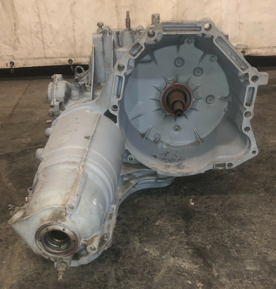 AX4N METRIC FORD TRANSMISSION CASE - Image 4 of 4