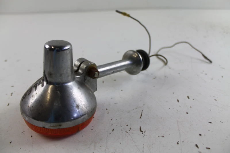 Señal de giro trasero derecho Kawasaki H1 500 Mach III/75 1975 Foto 3 de 4