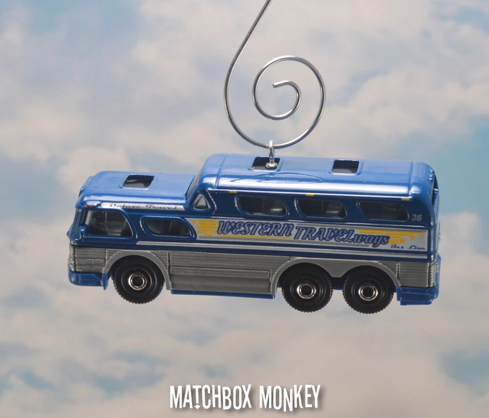 GMC Scenic Cruiser Bus Greyhound Cross Country Custom Christmas Ornament Adorno - Image 2 of 4