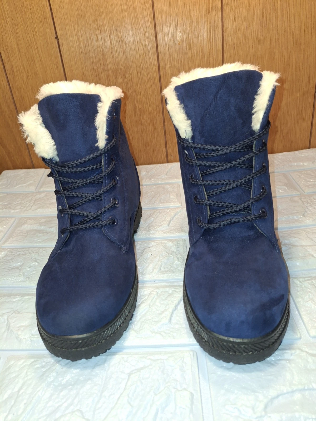 CNP Snow Boots Blue Lace Up Faux Fur Lined Round Toe Ankle Women's Waterproof