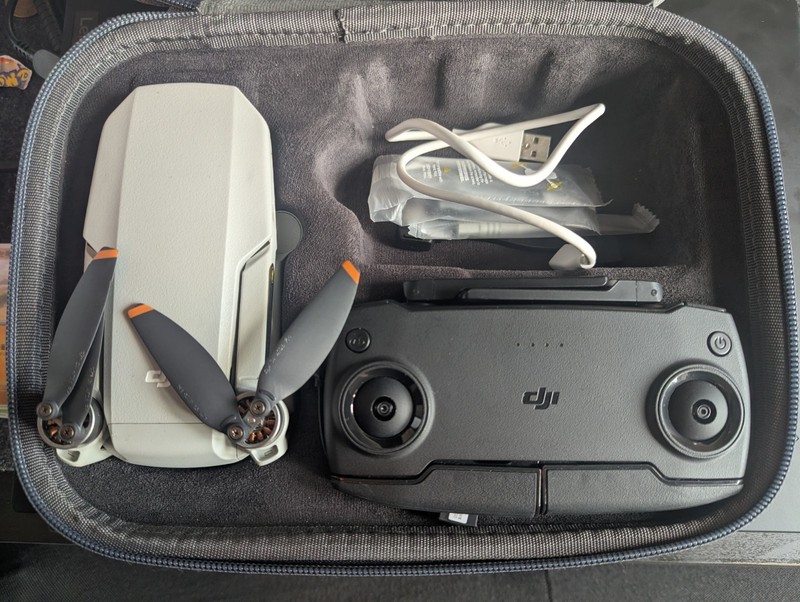Drone Dji Mavic Mini with case and controller