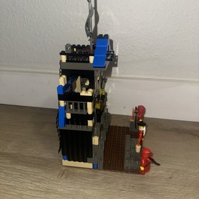 LEGO Ninja 3052 Ninja's Fire Fortress 99% Complete Red Ninja Master