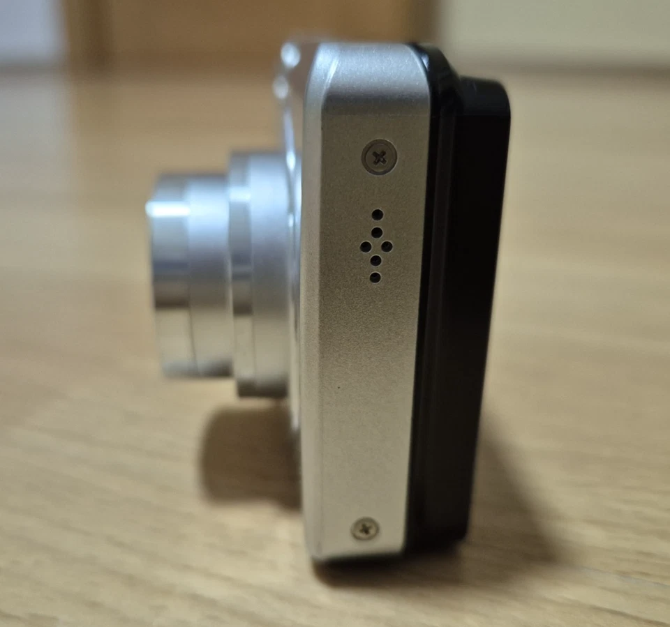 Rollei Powerflex 440 Compact Digitalkamera  14,0MP in Silber  - Bild 3 von 4