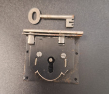 2.5" Avocet Black  Iron box lock (IBL/25)