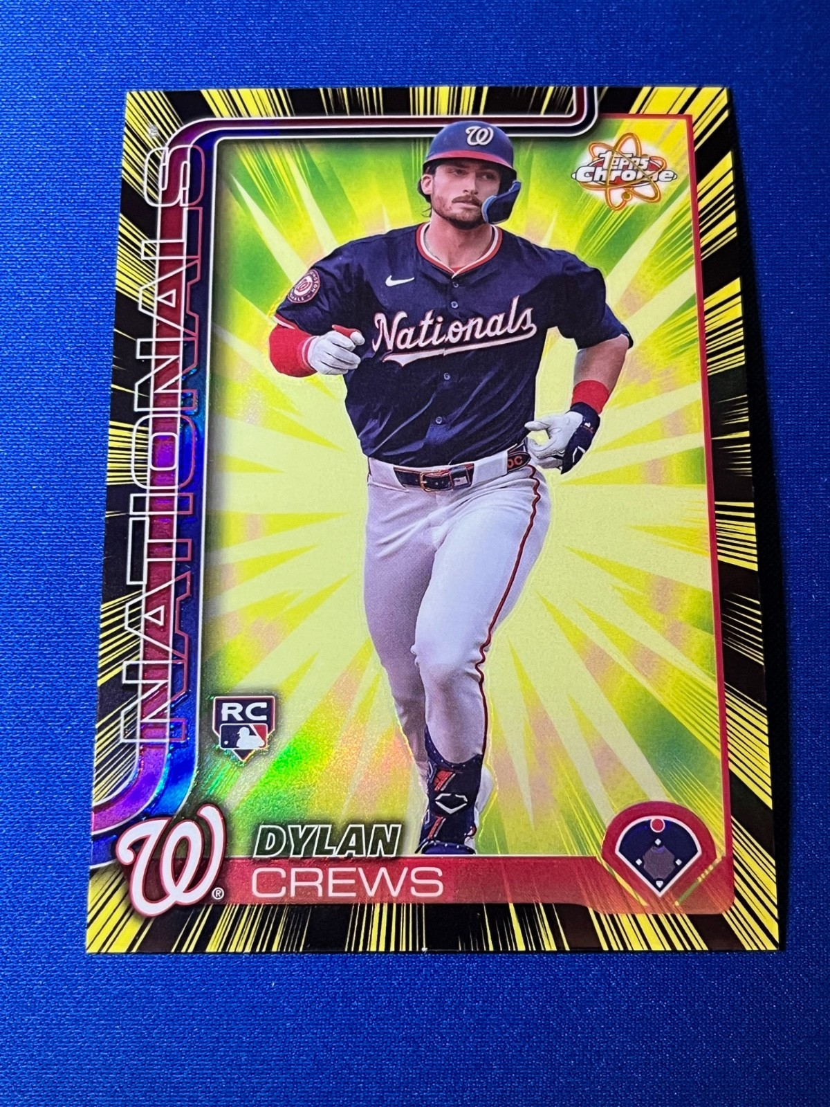 2025 Topps Chrome Dylan Crews #RR-8 Radiating Rookies RC SSP Nationals