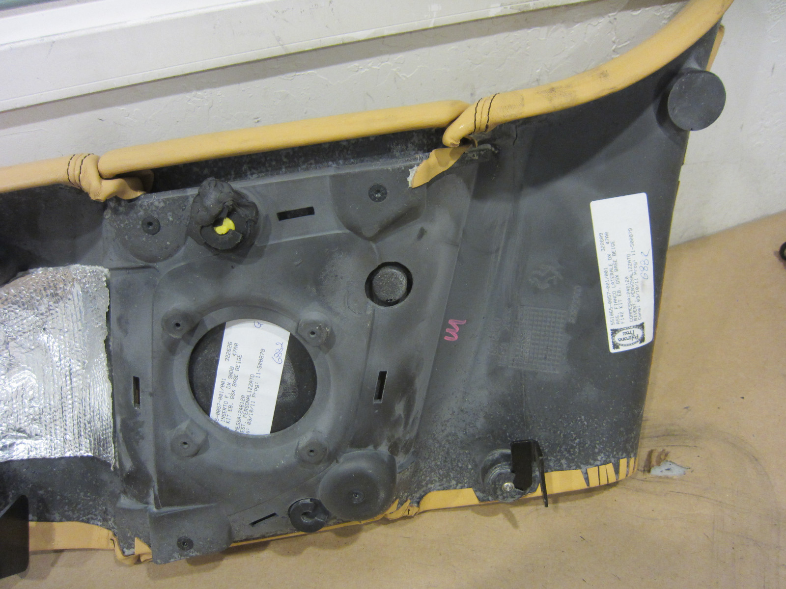 Ferrari 458 - RH Lateral Trim Piece - Part # 81903100