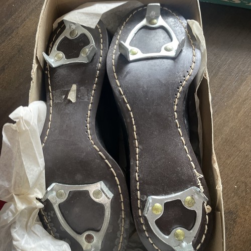 Vintage Sneakers 1950s Jet-Steppers Baseball & Football Shoes In Original Box 9 - Picture 8 of 11