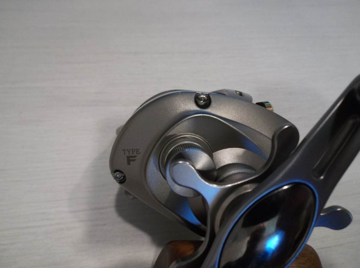 リール Alphas 103 type-F fresh water Pre-Owned Daiwa Alphas 103 Type-F Casting Reels - Angler's
