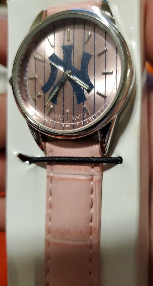 2007 NY YANKEES Game Time LADIES MLB PINK WATCH MLB NEW WORKING