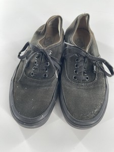 black vans canvas
